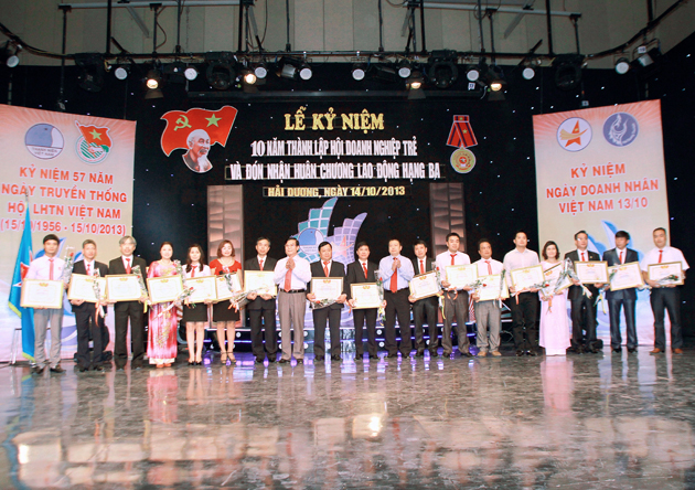 Danh sách hội viên nhận Bằng khen của Trung ương Hội LHTN Việt Nam năm 2013